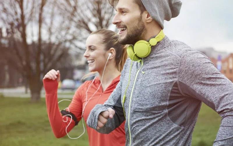 Faire du sport à jeun et booster sa journée de travail