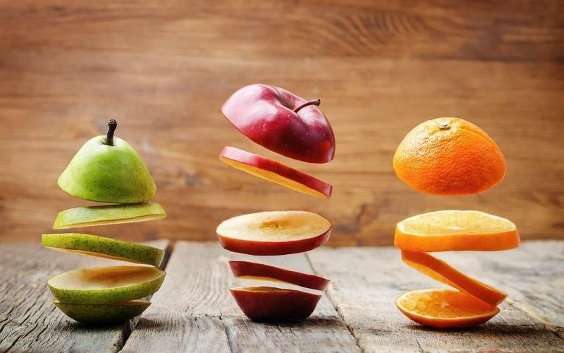 Fruits avec pépins ou noyau la liste complète en français (94)